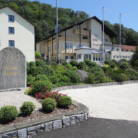 Hotel Burgwirt Deggendorf Exterior photo